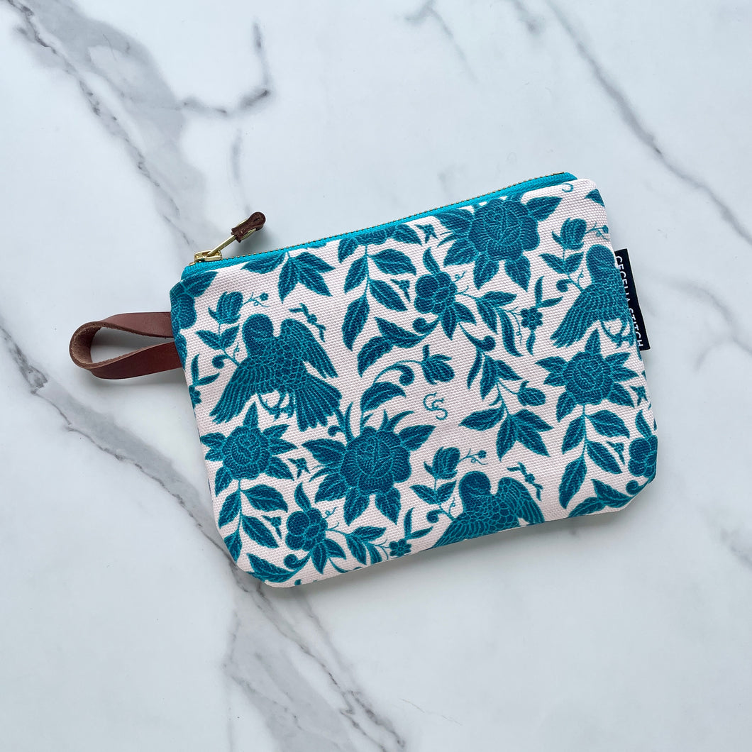 CS Collection: Floral Canvas Organizer